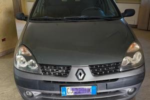 Renault clio 1.1 benzina 