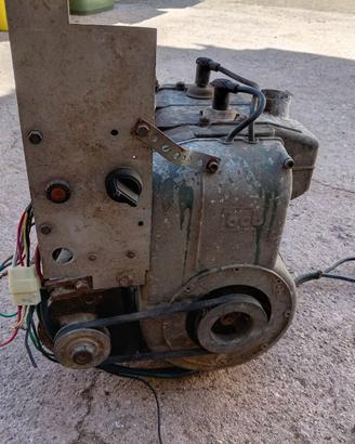 motore biclindrico a miscela  puleggia centrifuga
