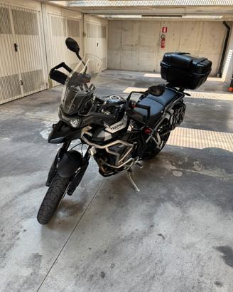 Triumph Tiger 900 GT Pro
