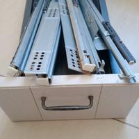 4 cassetti  in metallo-legno con binari