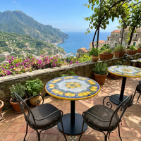 TAVOLINO IN PIETRA LAVICA Ø 80 CON BASE IN ITALIA