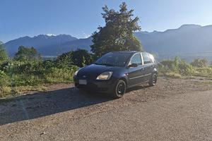 Ford fiesta 1.4 tdci 2002