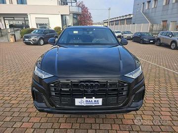 AUDI Q8 50 TDI 286 CV quattro tiptronic S-LINE