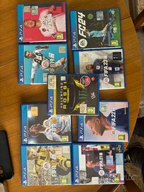 Lotto giochi PS4 FIFA 17-24 + Valentino Rossi
