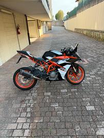 KTM RC 390 2017