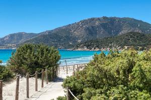 Villasimius Villa Pressi spiaggia Campulongu