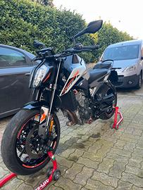 Ktm duke 790 l
