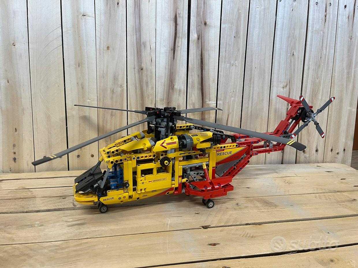 Lego Technic 8068 - Elicottero di salvataggio 