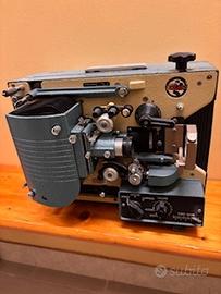 Proiettore cinematografico Fumeo
