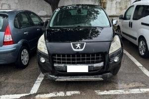 Peugeot 3008 1.6 HDi 110CV cambio robotizzato Tecn