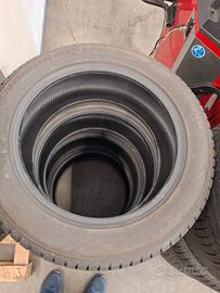 A506 - PNEUMATICI INVERNALI 235/55 R18