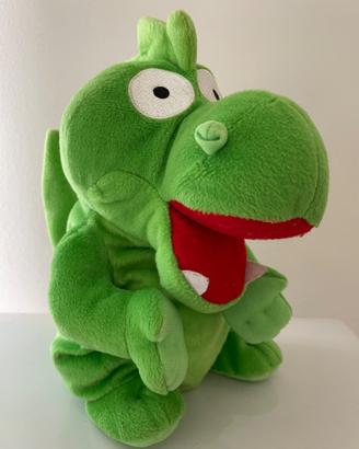 Marionetta a mano drago verde