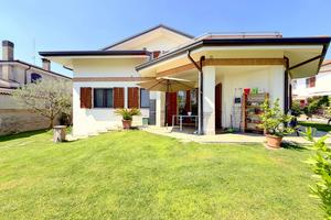 Villa o villino Inveruno [Cod. rif 3316509VRG]