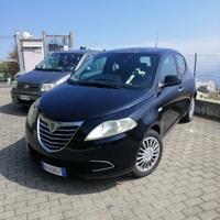 lancia ypsilon 1.3 multijet 95 cv 