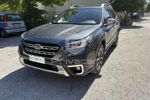 SUBARU Outback 2.5i Lineartronic Premium