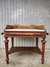 tavolino da bagno 1900