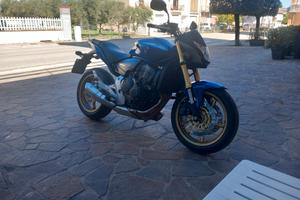 moto honda hornet