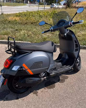 Vespa GTS super sport 300