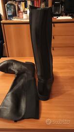 stivali in pelle da donna 37