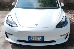 Tesla Model 3 Dual Motor Long Range 2021