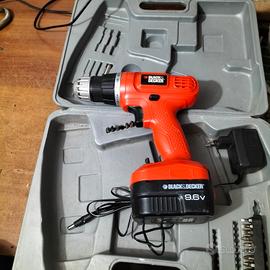 avvitatore black & Decker 