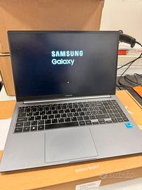 Samsung Galaxy Book 4 15,6” – NUOVO
