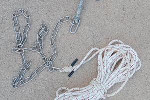 ancora 4kg e parabordi 