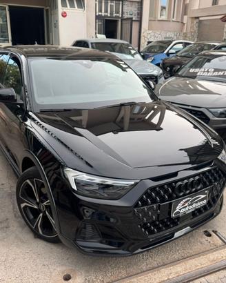 Audi A1 allstreet 30 TFSI S tronic Identity Contra