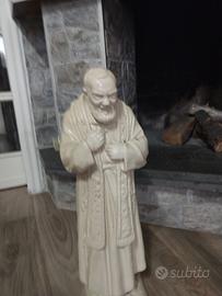 statua padre Pio 