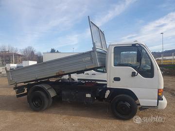 Isuzu ribaltabile