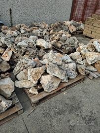 sassi da decoro o bordatura