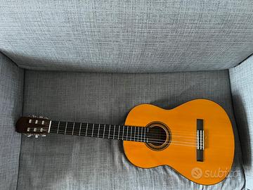 Chitarra Classica Yamaha CG101A con Custodia