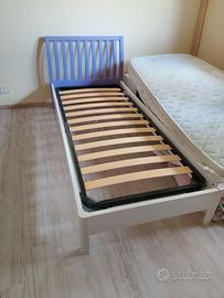 letto bambino/a con rete,materasso,comodino