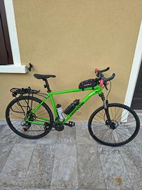 Mountain bike Cannondale Trail 7