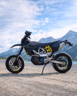 Husqvarna 701 Supermoto - 2016