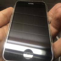 Vecchio telefono iphone 2g