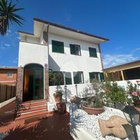 VILLA SINGOLA A ANZIO