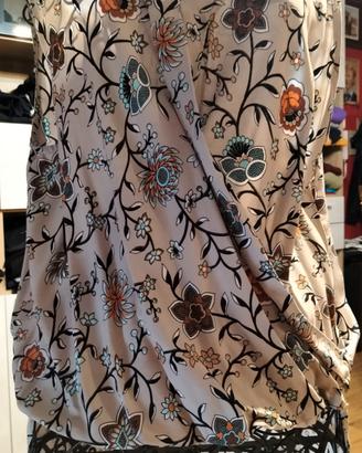 blusa smanicata 