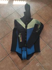 Muta da sub  taglia 54 + calzari taglia 44