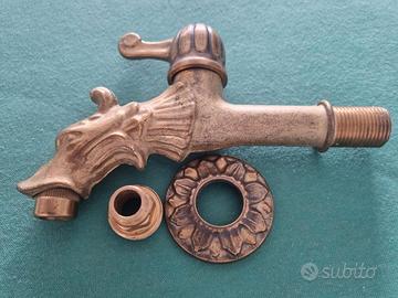 Rubinetto in ottone anticato