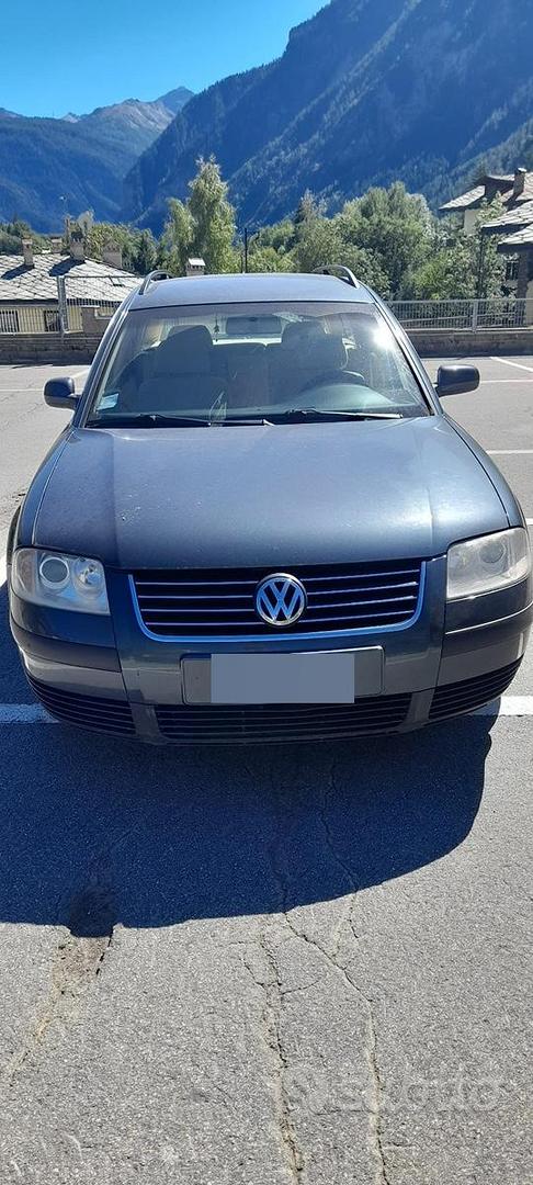 Volkswagen Passat 2003 photo 3