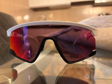 Occhiali d sole sportivo Oakley BXTR