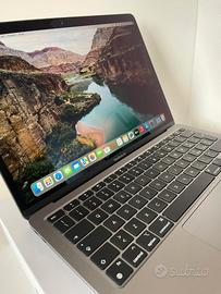 MacBook Air M2 (2022) 256GB SSD, 8GB RAM