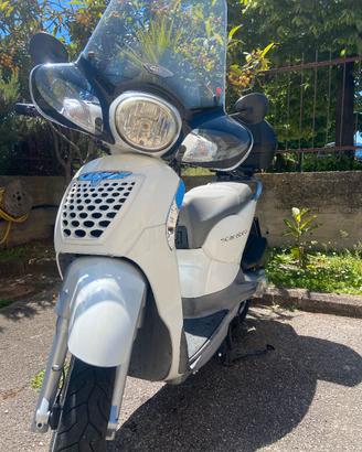 Aprilia Scarabeo 200 ie | come nuovo 