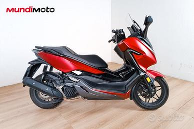 HONDA FORZA 125 ABS - 2019 Passaggio incluso