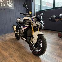BMW S1000R