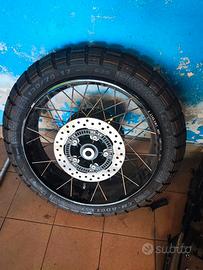 GK125 RUOTA POSTERIORE + GOMMA ZONTES 125 – SOLO 1