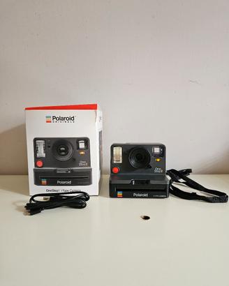 Macchina Fotografic Polaroid One Step2