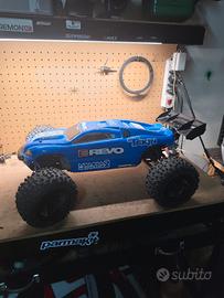 traxxas e-revo 1/8 brushless 