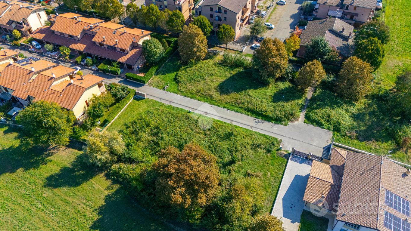 TER. RESIDENZIALE A REGGIO NELL'EMILIA - Vista 4